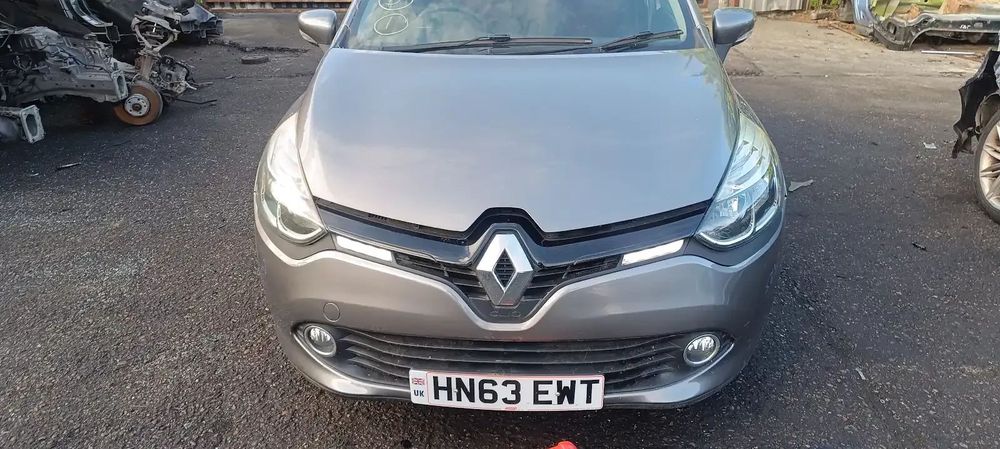 Dezmembrari / Dezmembrez Renault Clio 4 1.2 D4F (343) cutie viteze manuală cod culoare TEKNG