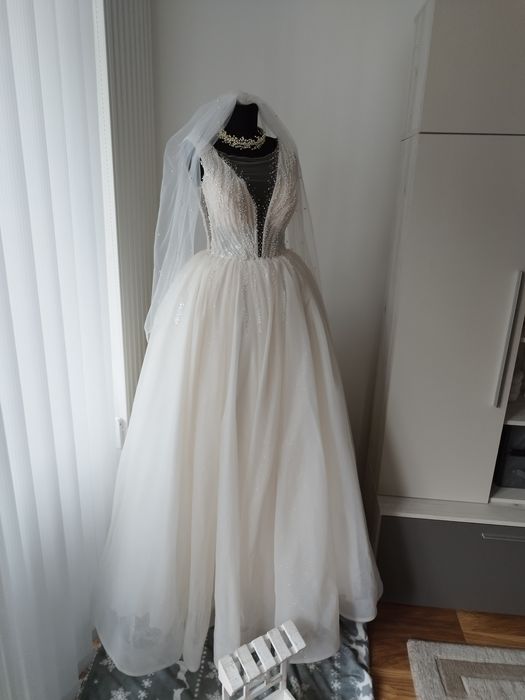 Vând Rochie de mireasă