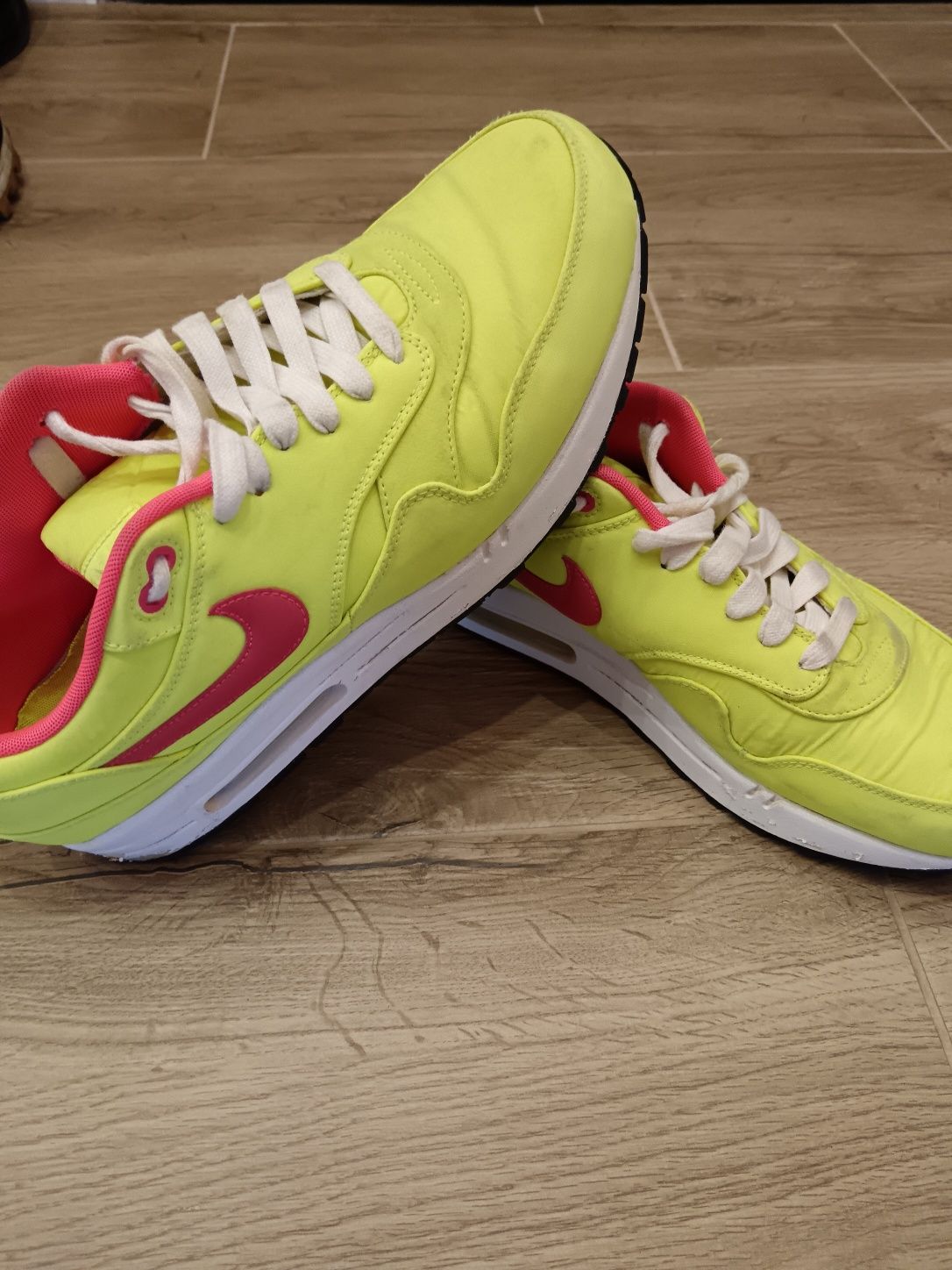 Маратонки Nike air max