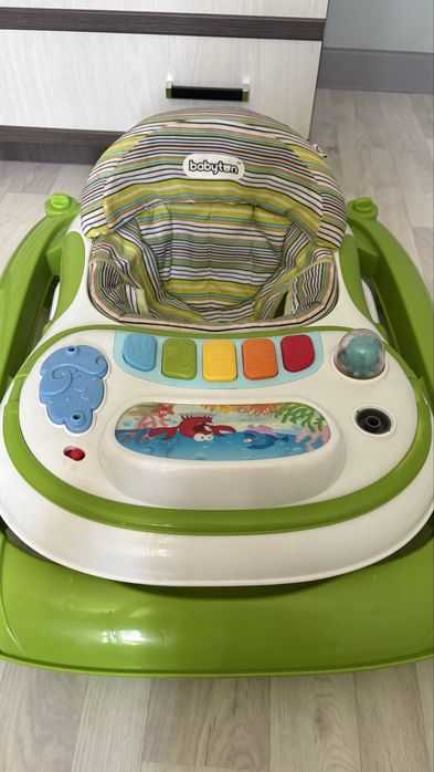 Ходунок детский почти новый