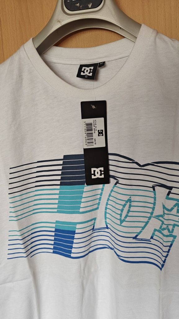 Tricou DC Shoes, bumbac, noi.