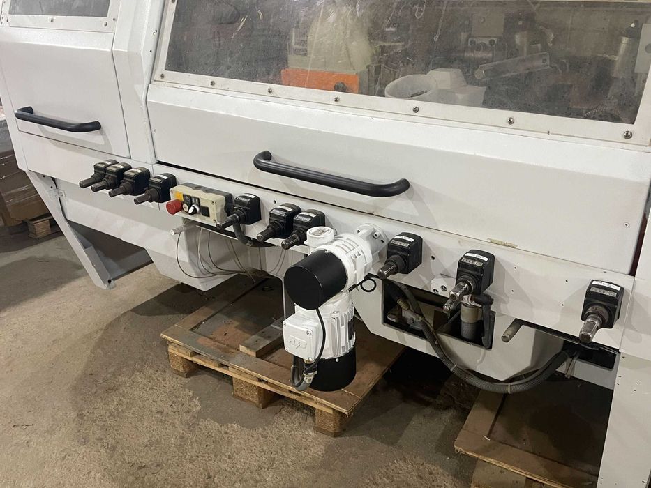 Masina de prelucrat pe 4 fete cu 6 axe WEINING - scule incluse