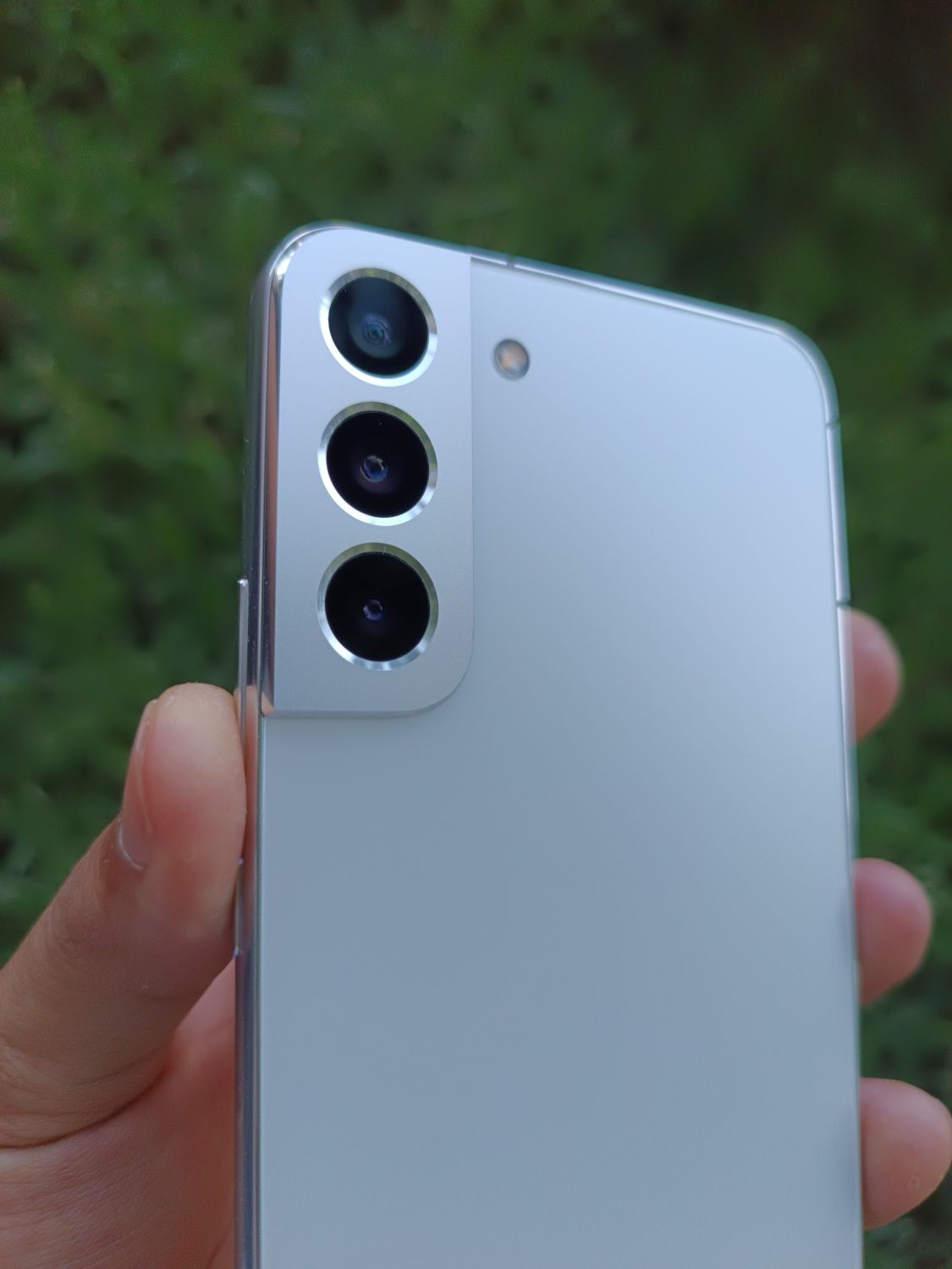 Samsung S22 Plus 5G Snapdragon 8 gen 1. IMEI oʻtgan. yangidek holda