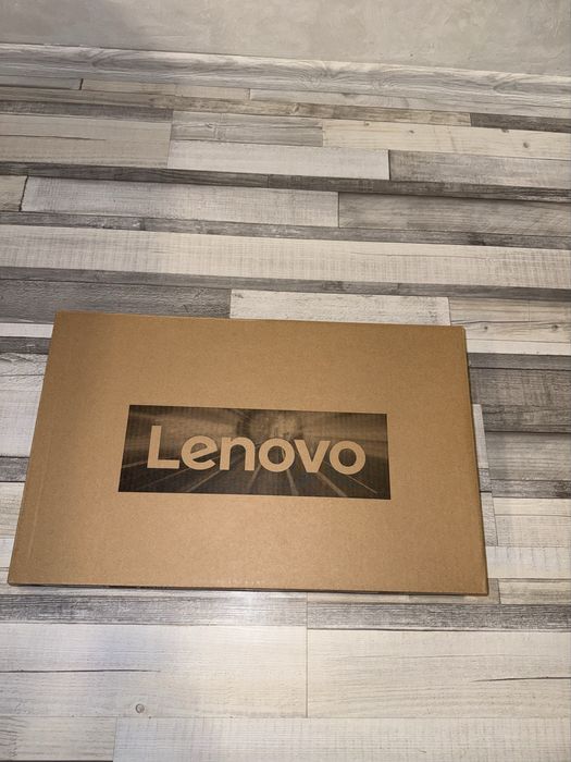 Продавам лаптоп Lenovo ideapad 1 15,7инча Gaming