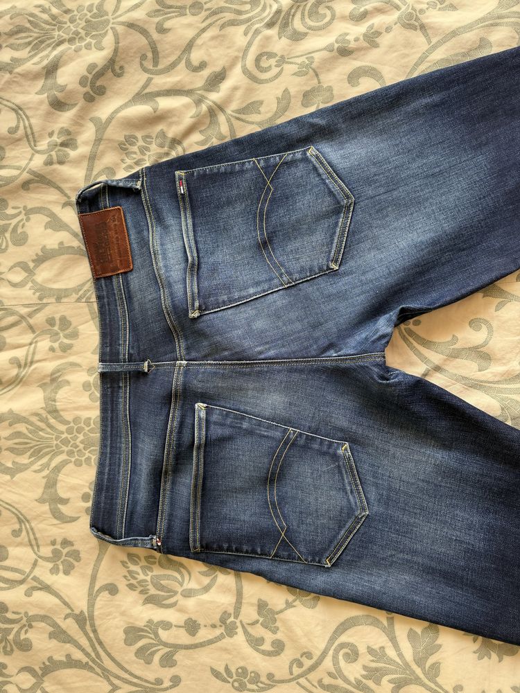 Vand blugi Tommy Hilfiger