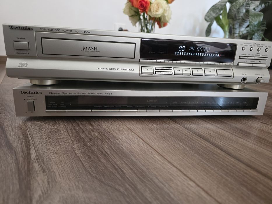 Technics Player și Technics ST-S4, Quartz Synthesizer Stereo Tuner