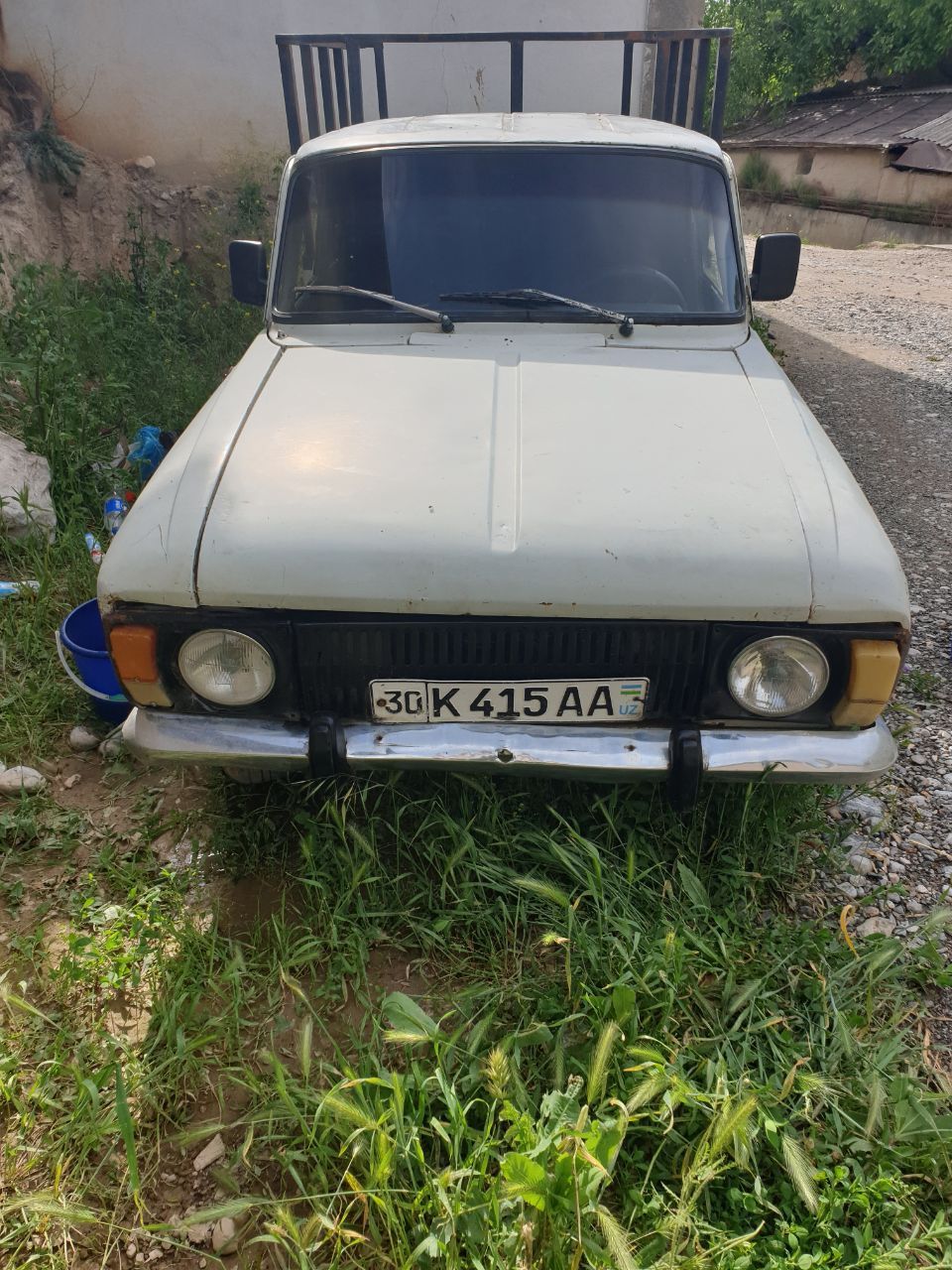 Moskvich pikap sotiladi