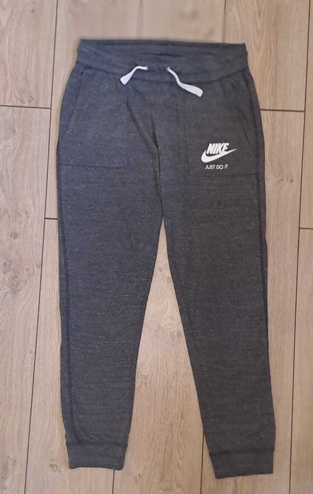 Дамски комплект Nike