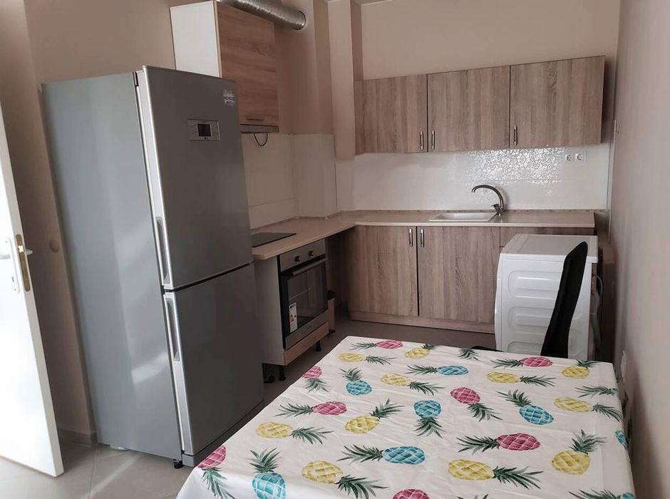 Дава се под наем Двустаен апартамент в Пловдив, Тракия - 69 кв.м за 409 € - Снимка #1