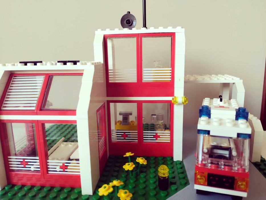 Lego 6380 Emergency Treatment Center