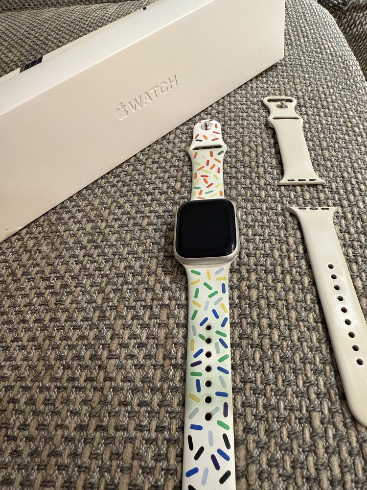 Apple watch series 8,45mm Silver Aluminium GPS