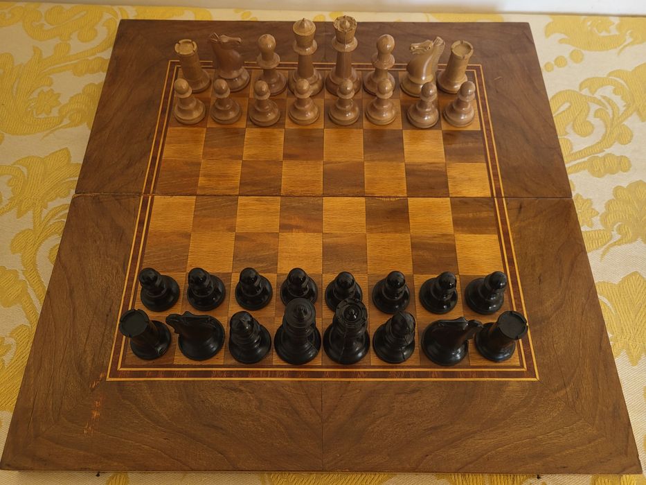 #5 Голям масивен дървен шах