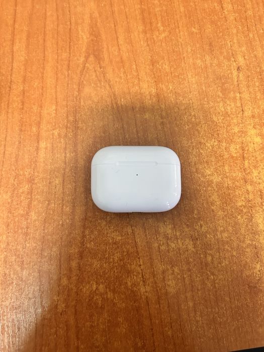 AirPods Pro.