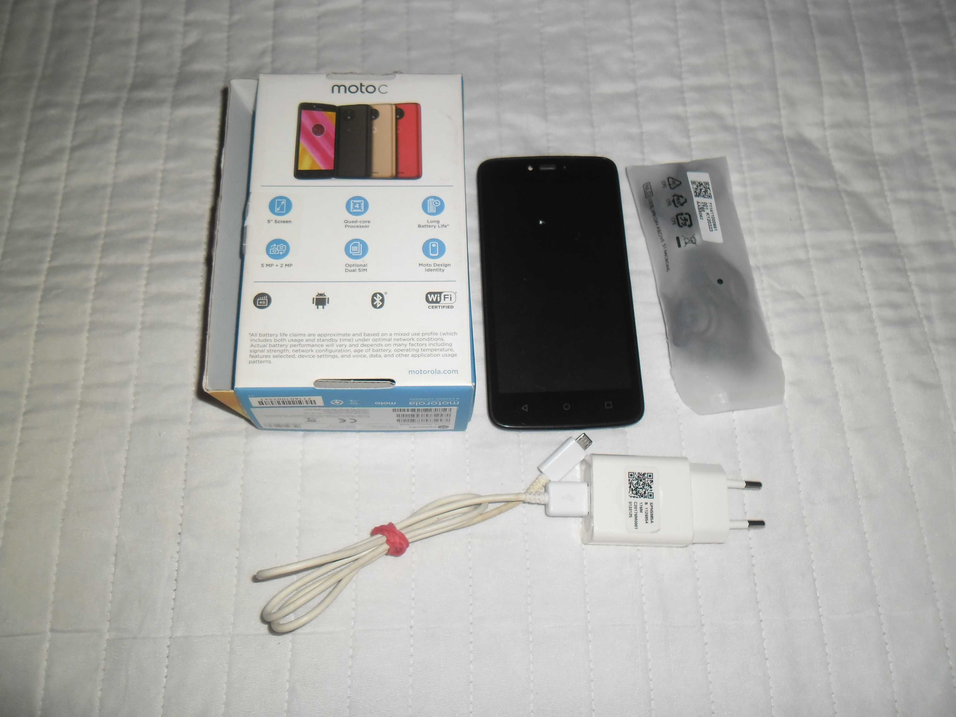 Telefon Motorola HC 40 dual sim Original