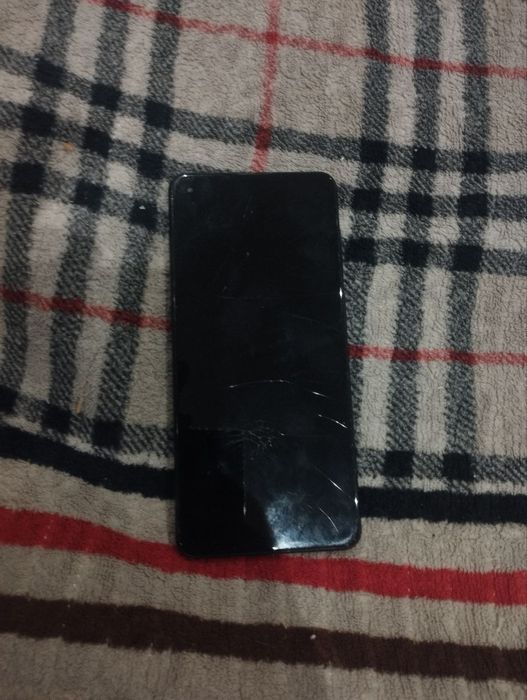 Samsung a 21s yaxshi ishlab turgan telefon