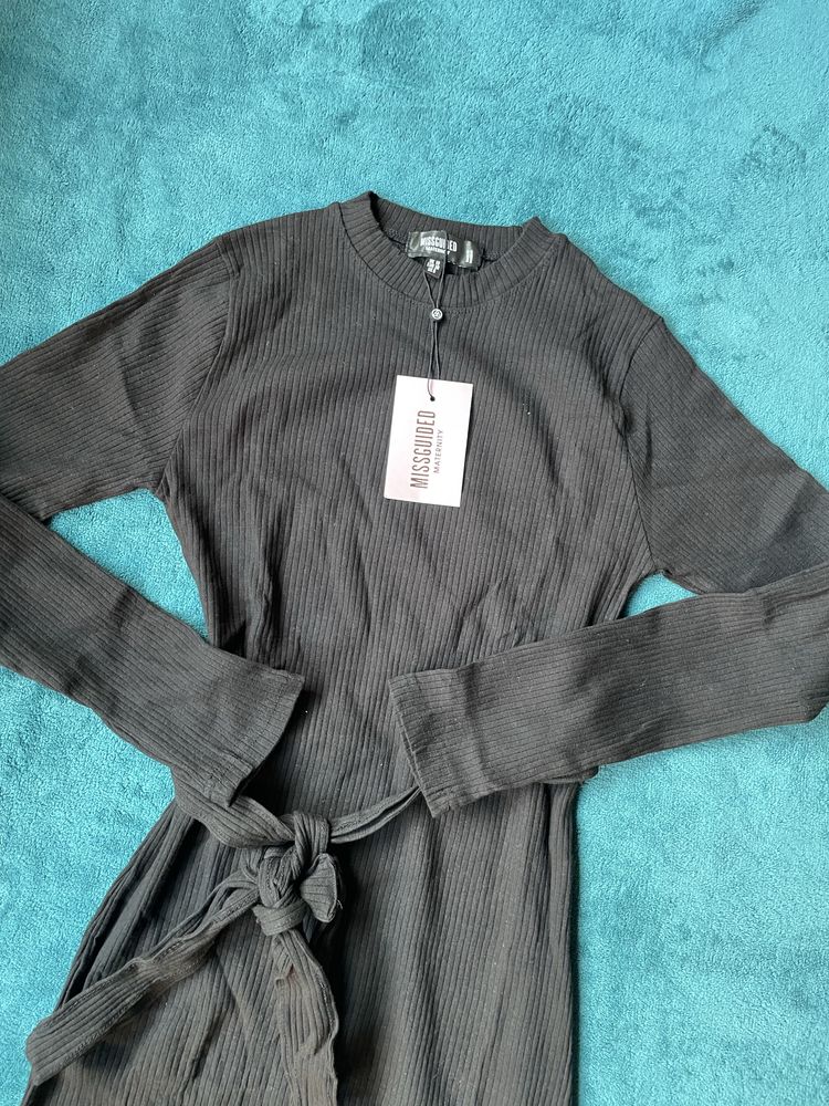 Rochie cu maneci lungi