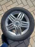 Vând set de cauciucuri, împreună cu jante din aliaj 205/55 R16.