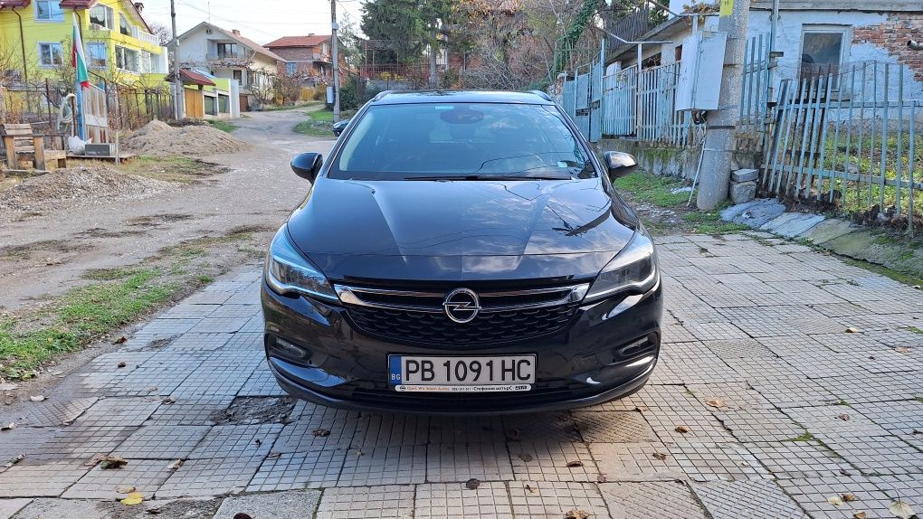 Opel astra K 2018