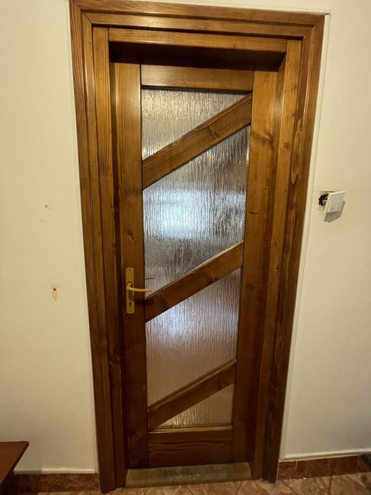 Usi lemn masiv second hand