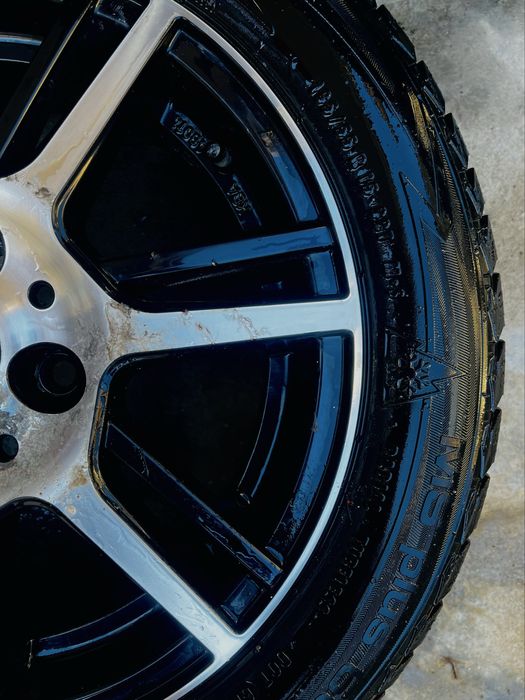 Гуми и джанти за Mazda