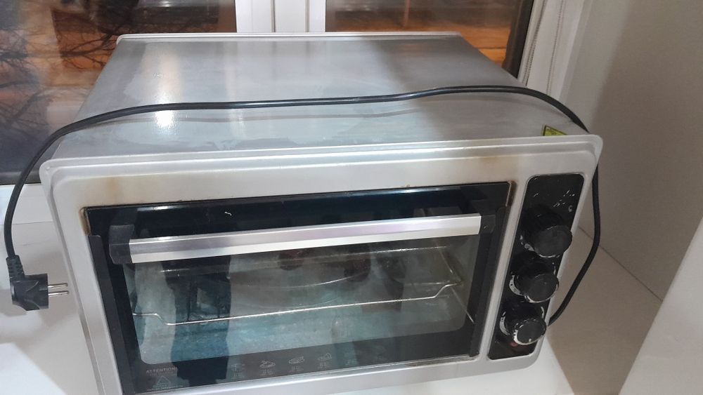 Продам духовку Асель 20 тысяч