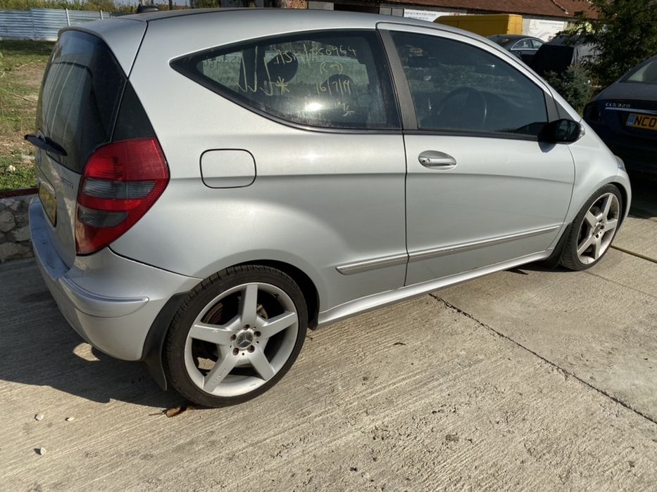 На части!!!Мерцедес Акласа W169 A200sport Mercedes A class