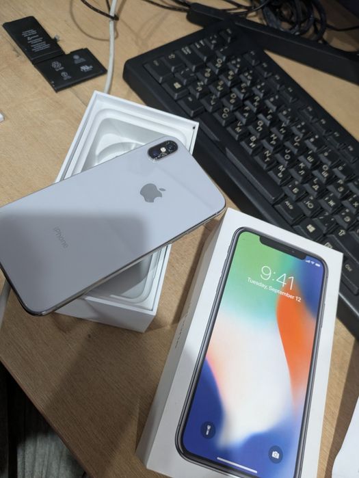 Продам айфон х iphone x на запчасти