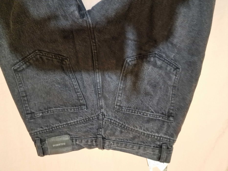 Blugi marca Pull&Bear