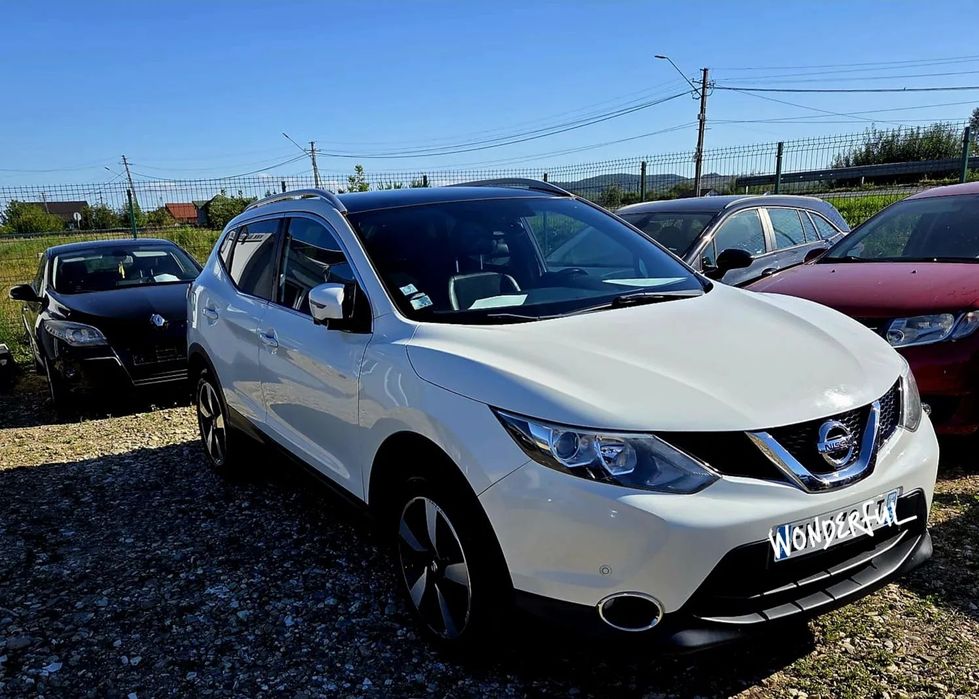 Nissan Qashqai NISSAN - Qashqai 1.6 dCi 130 N-Connecta ,170000km.