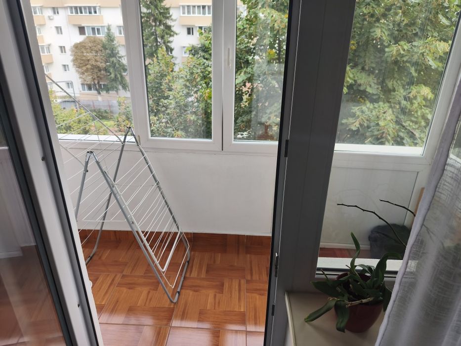 Inchiriez apartament 2 camere