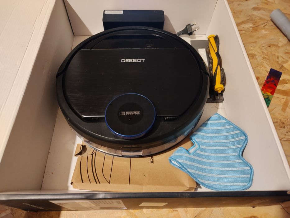Aspirator robot Deebot Ecovacs Osmo 930 1+1 rezerva