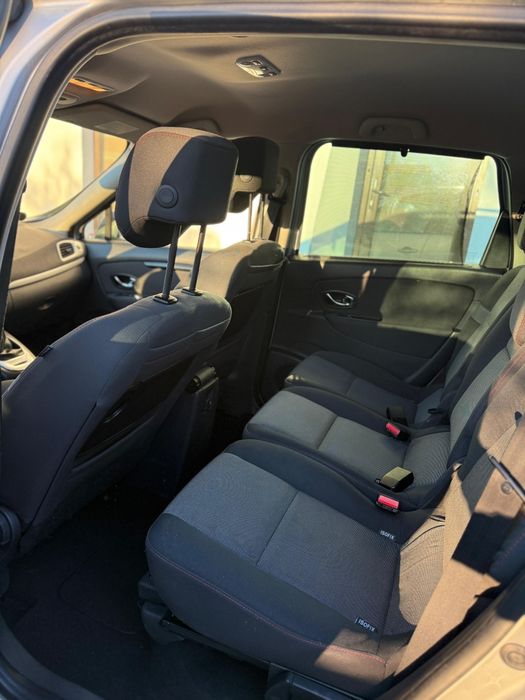 Renalut grand scenic 7 locuri