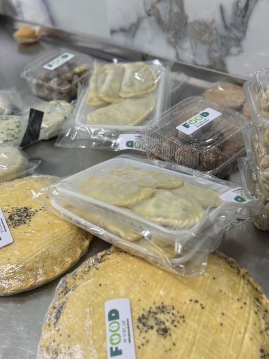 Pokiza goshtdan polufabrikatlar  300 minlik zakaz uchun dastavka tekin