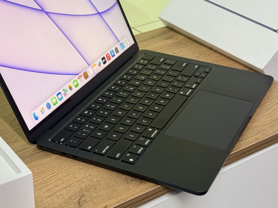 Модель 2024/Apple MacBook Air 13.6 M2 2024 EAC 95% емк/макбук Аир 13
