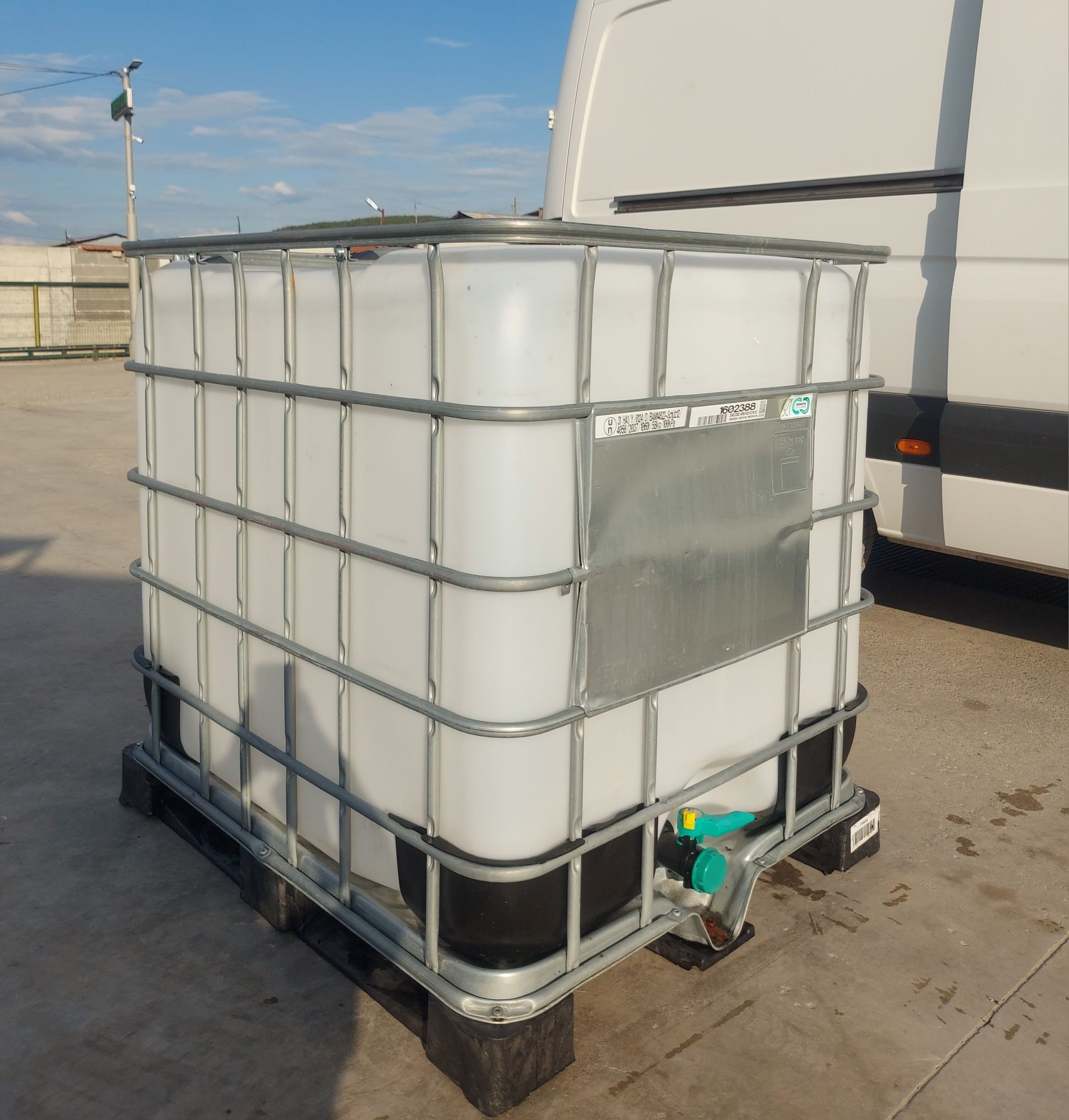 Цистерна IBC контейнер