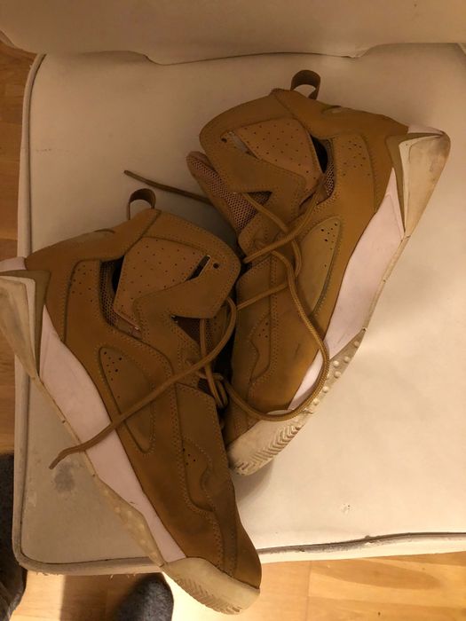 Nike Air Jordan bascheți