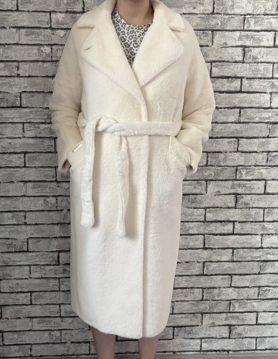 Продам пальто осень/весна