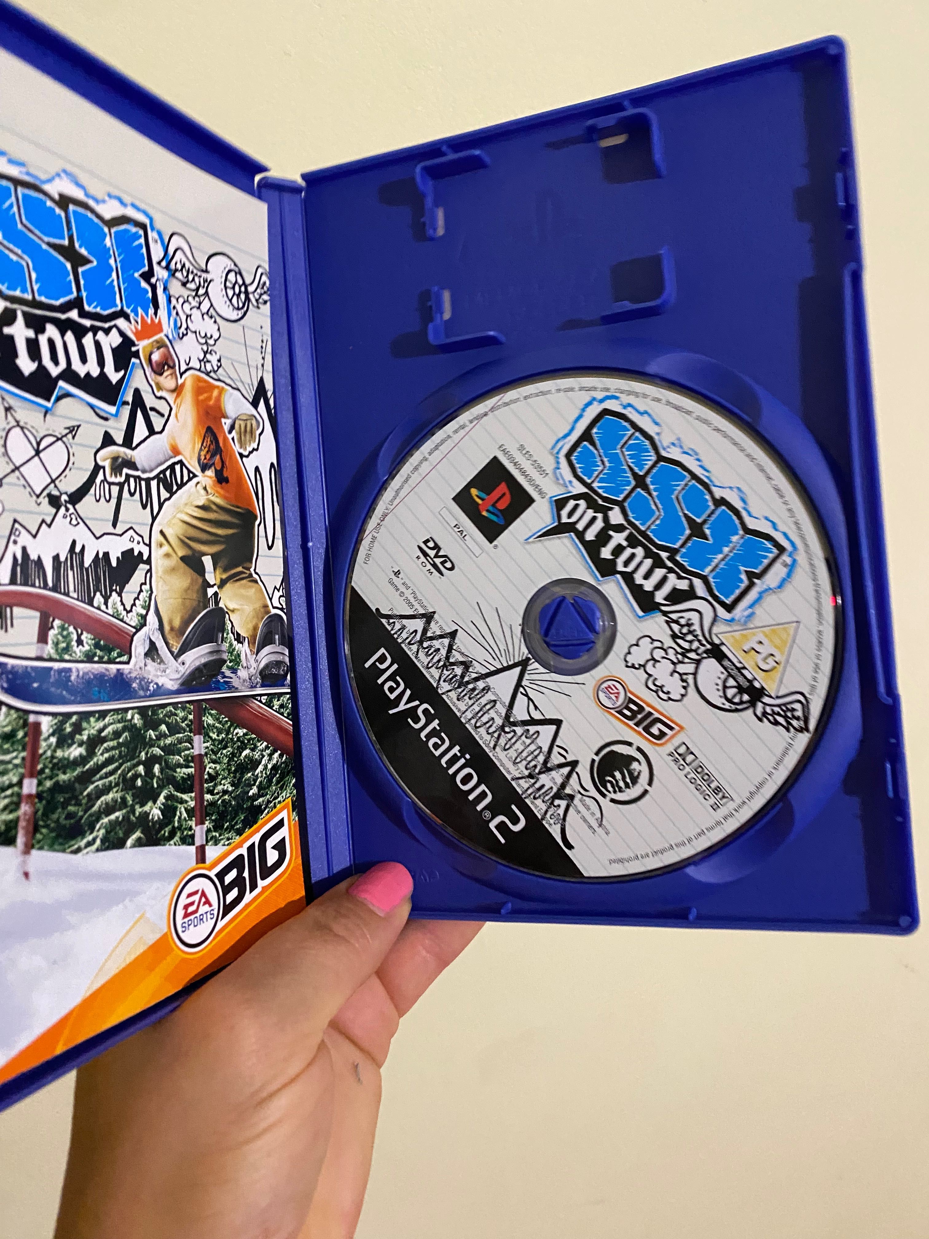 Игри за Play Station 2,SSX on tour,Call of Duty 3