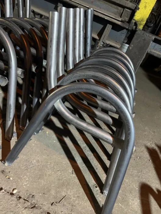 De vânzare Schelet metalic pt banca. Din țeava fin 4,5 cu 2 jumate.