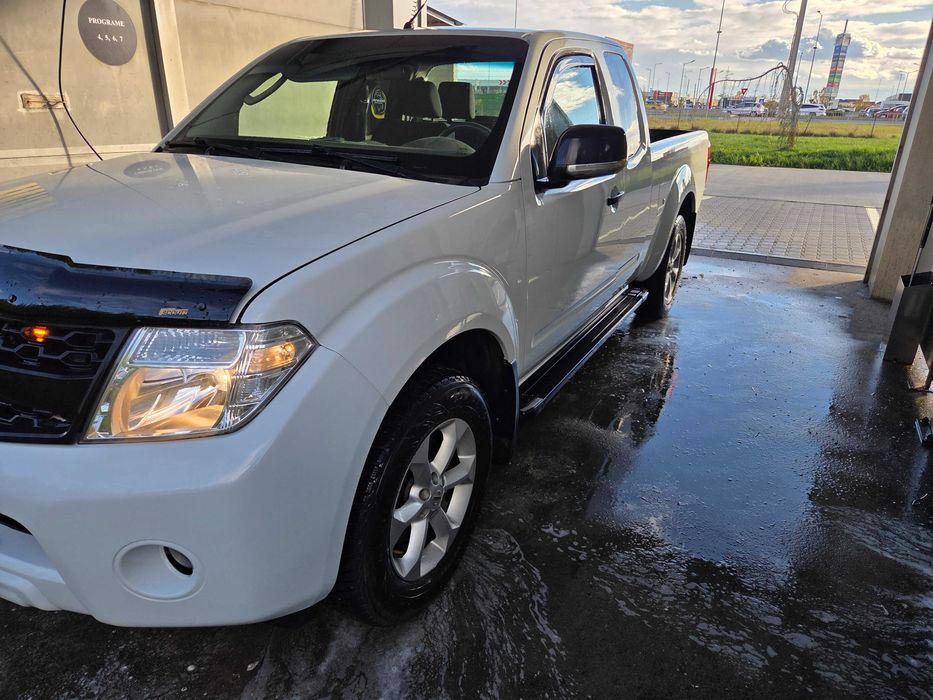 Vand Nissan Navara Okura