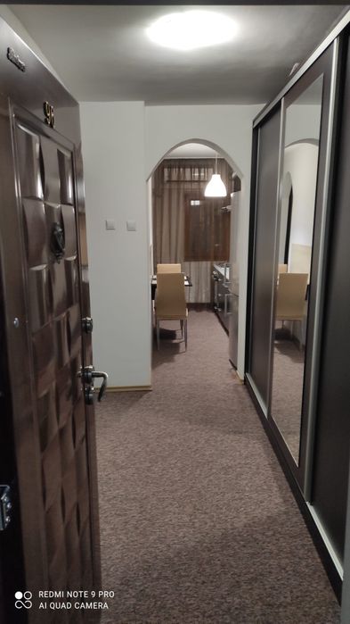 Închiriez garsonieră Uverturii Lujerului