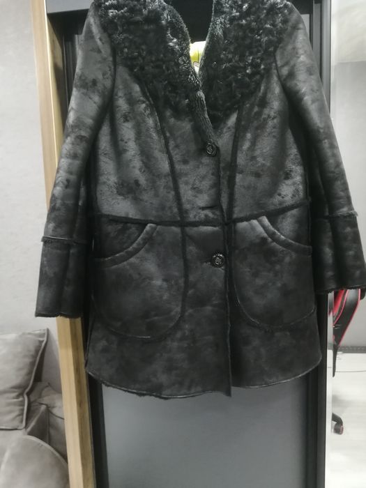 Продаётся куртка