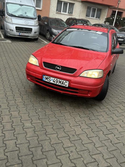 Vând opal astra urgent