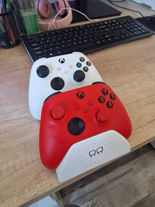 Xbox Series S 512 GB + Externder 1TB cu 2 controlere