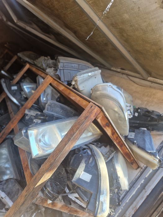Faruri diferite modele 99-2024 fără prinderi rupte , ford iveco Fiat