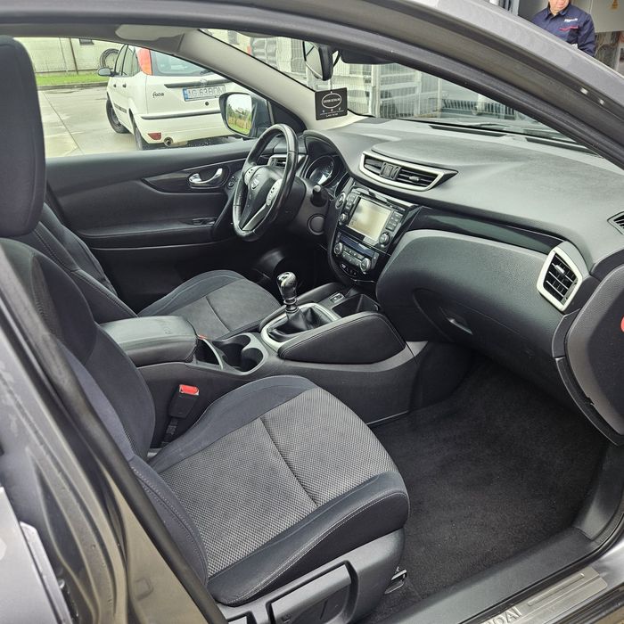 Nissan Qashqai 2015•1.5dci•110cp•Panoramic