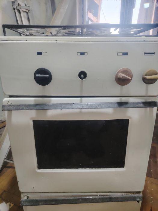 Газовая плита рабочая