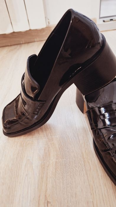 Дамски мокасини на ток Zara