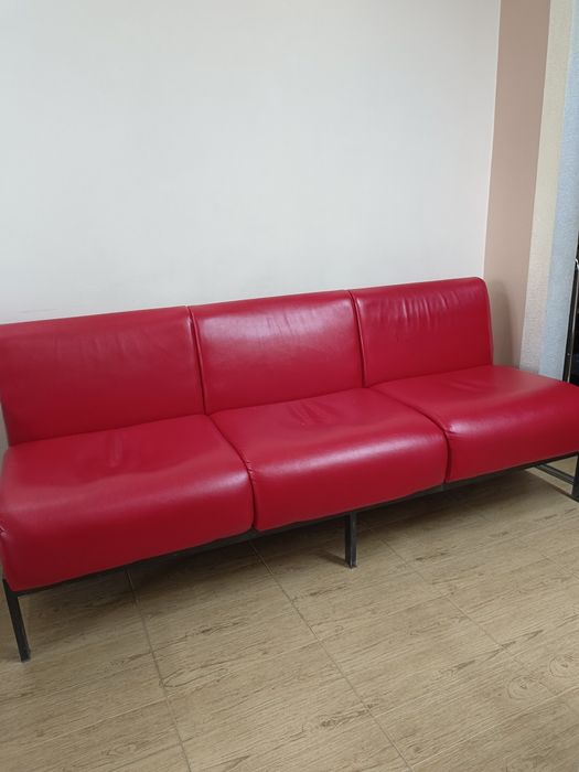 Продам 2дивана для офиса