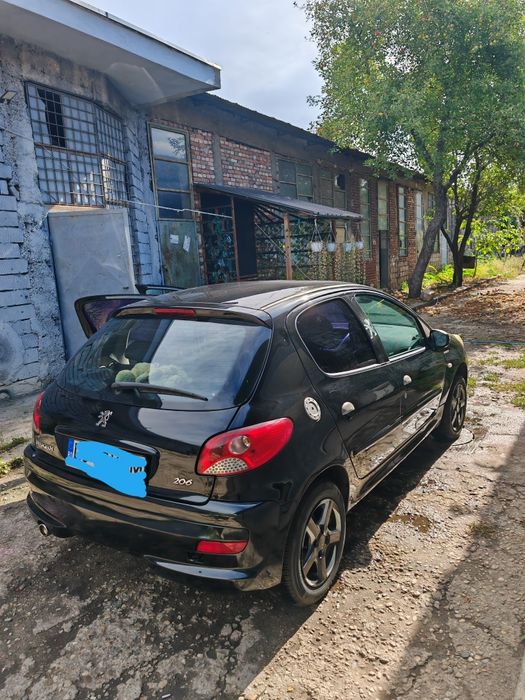 Peugeot 206+ ,an 2010